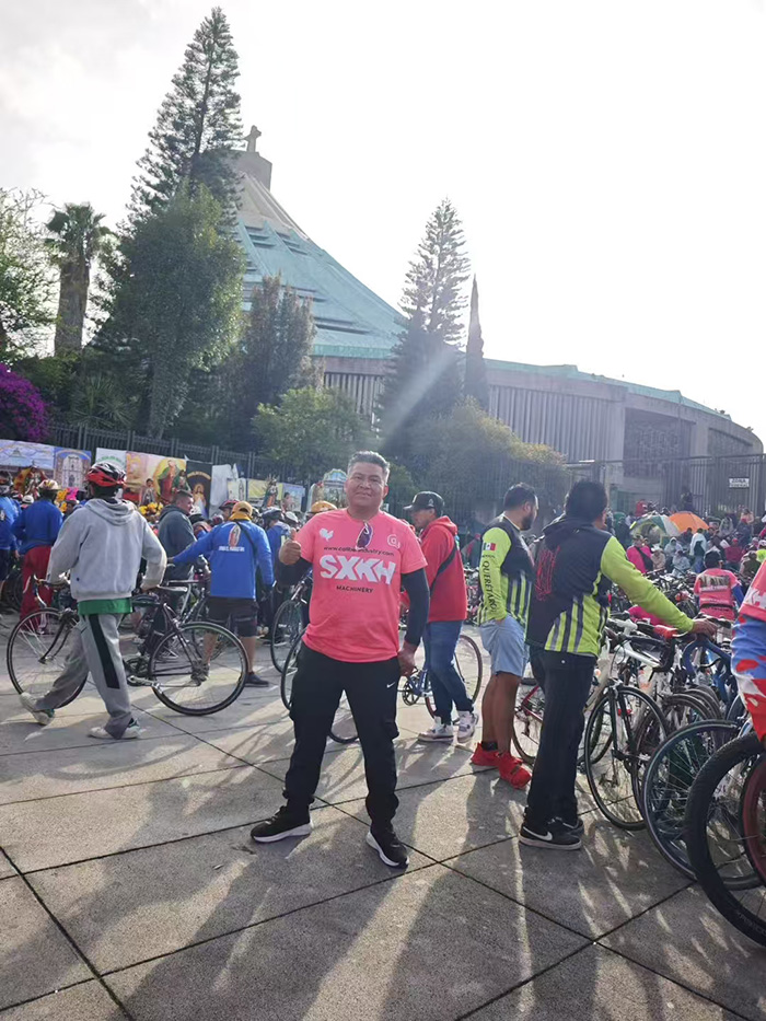SXKH Mexico Company Sponsors Bicycle Circuit 02